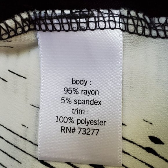 Apt. 9 Black White Mixed Media Lightweight High-Low Top Size M - Picture 9 of 10